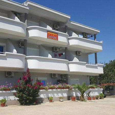 Apartments Daris Ulcinj Bagian luar foto