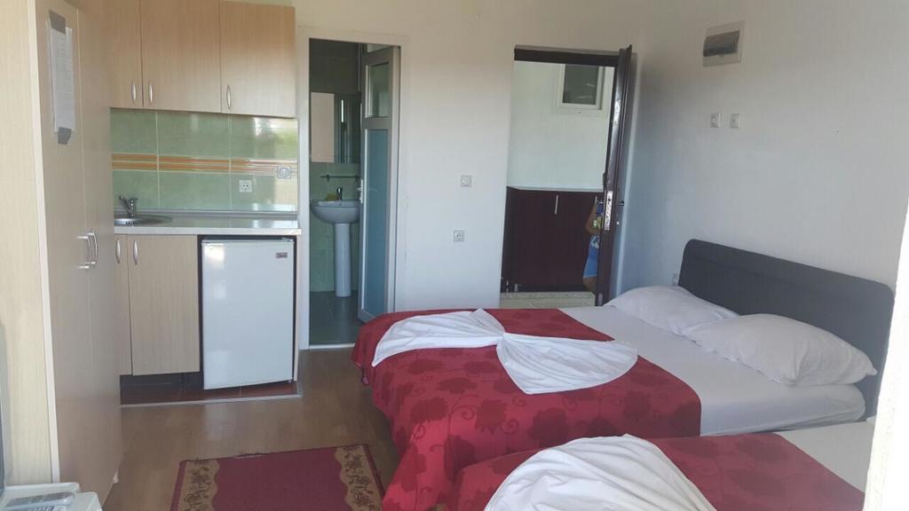 Apartments Daris Ulcinj Bagian luar foto