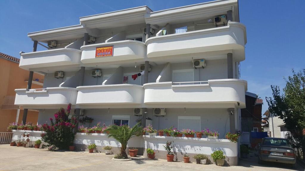 Apartments Daris Ulcinj Bagian luar foto