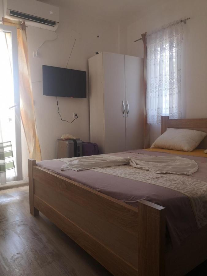 Apartments Daris Ulcinj Bagian luar foto