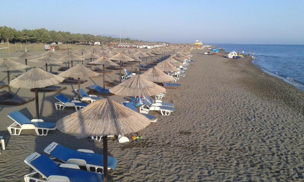 Apartments Daris Ulcinj Bagian luar foto